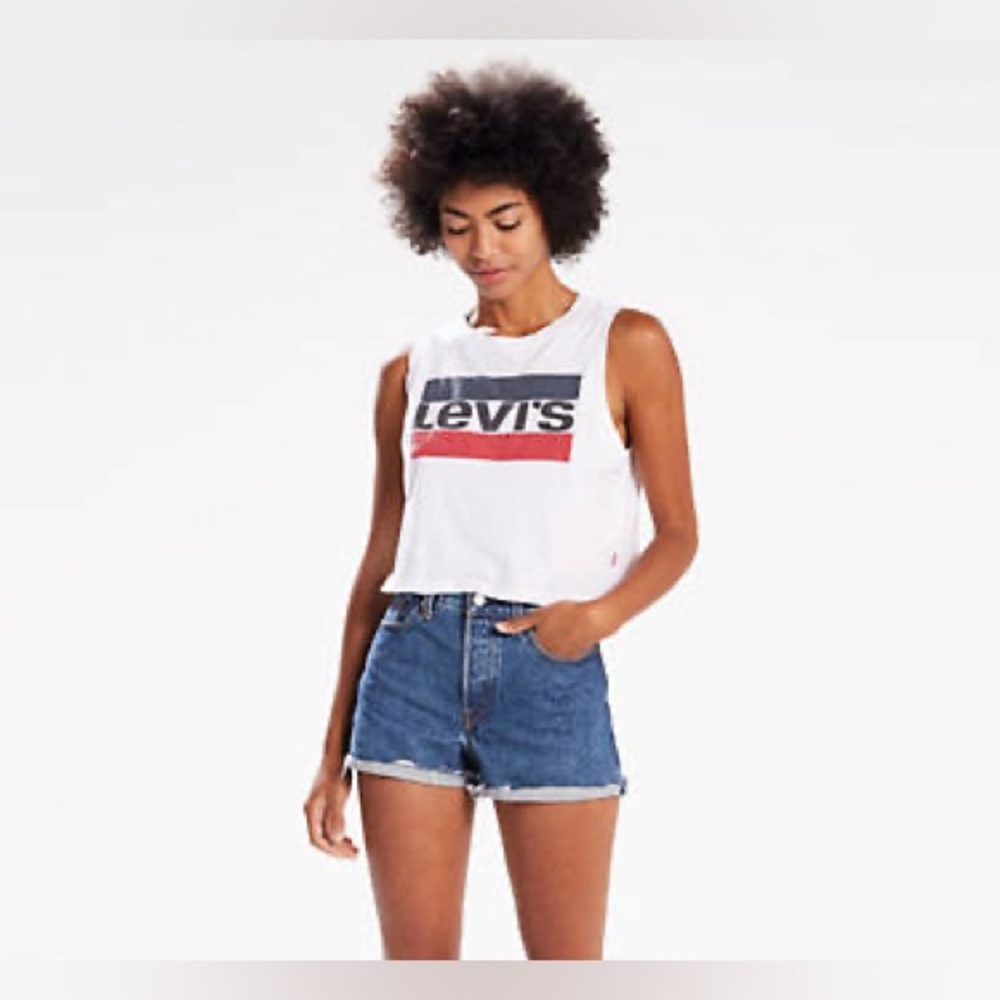 Levi’s cropped tank